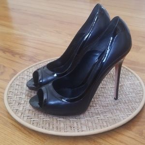 Alexander McQueen (two tone) Pumps; 40.5